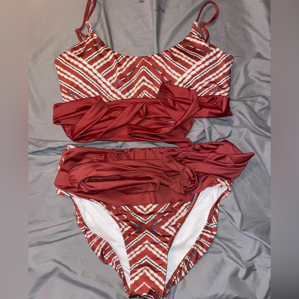 Venus bikini